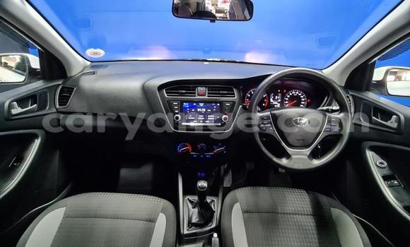 Buy Used Hyundai I20 White Car in Gobabis in Omaheke Buy Used Hyundai I20 White Car in Gobabis in Omaheke