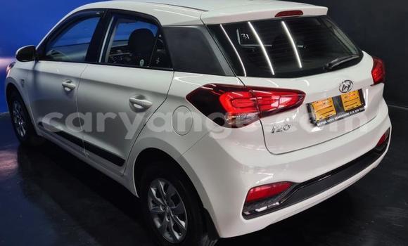 Buy Used Hyundai I20 White Car in Gobabis in Omaheke Buy Used Hyundai I20 White Car in Gobabis in Omaheke
