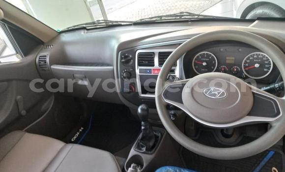 Buy Used Hyundai H1 White Car in Gobabis in Omaheke Buy Used Hyundai H1 White Car in Gobabis in Omaheke