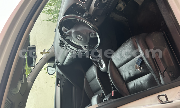 Acheter Import Voiture Volkswagen Golf Blanc à Windhoek, Namibie Acheter Import Voiture Volkswagen Golf Blanc à Windhoek, Namibie