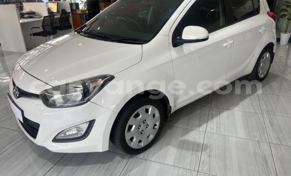 Buy Used Hyundai I20 White Car in Gobabis in Omaheke Buy Used Hyundai I20 White Car in Gobabis in Omaheke