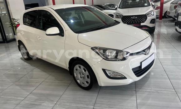 Buy Used Hyundai I20 White Car in Gobabis in Omaheke Buy Used Hyundai I20 White Car in Gobabis in Omaheke
