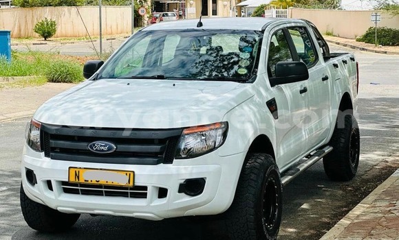 Buy Used Ford Ranger White Car in Grootfontein in Namibia