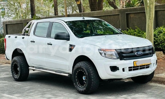 Acheter Occasion Voiture Ford Ranger Blanc à Grootfontein, Namibie Acheter Occasion Voiture Ford Ranger Blanc à Grootfontein, Namibie