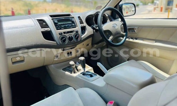 Acheter Occasion Voiture Toyota Fortuner Noir à Henties Bay, Erongo Acheter Occasion Voiture Toyota Fortuner Noir à Henties Bay, Erongo