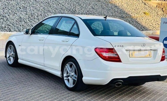 Acheter Occasion Voiture Mercedes-Benz C–Class Blanc à Grootfontein, Namibie Acheter Occasion Voiture Mercedes-Benz C–Class Blanc à Grootfontein, Namibie