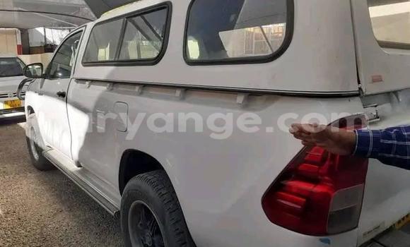 Acheter Occasion Voiture Toyota Hilux Blanc à Gobabis, Omaheke Acheter Occasion Voiture Toyota Hilux Blanc à Gobabis, Omaheke