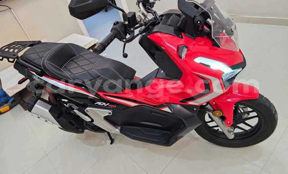 Buy Used Honda Scooters Red Bike in Windhoek in Namibia Buy Used Honda Scooters Red Bike in Windhoek in Namibia