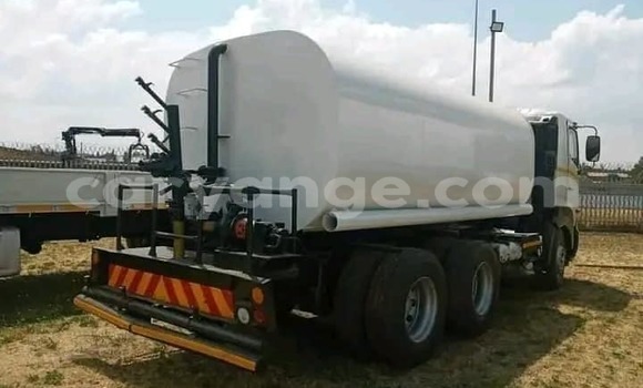 Buy Used Hino 300 Series White Truck in Windhoek in Namibia Buy Used Hino 300 Series White Truck in Windhoek in Namibia