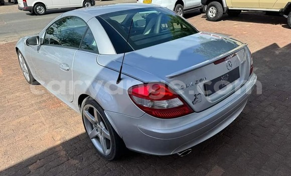 Acheter Occasion Voiture Mercedes-Benz 190 (W201) Autre à Windhoek, Namibie Acheter Occasion Voiture Mercedes-Benz 190 (W201) Autre à Windhoek, Namibie