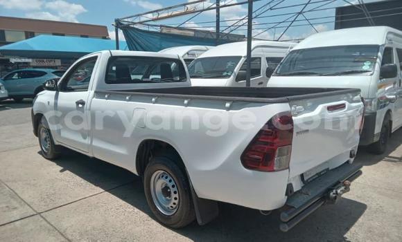 Buy Used Toyota Hilux White Car in Windhoek in Namibia Buy Used Toyota Hilux White Car in Windhoek in Namibia