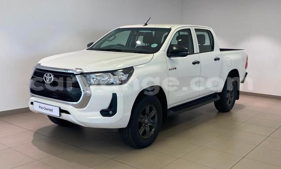 Buy Used Toyota Hilux White Car in Windhoek in Namibia