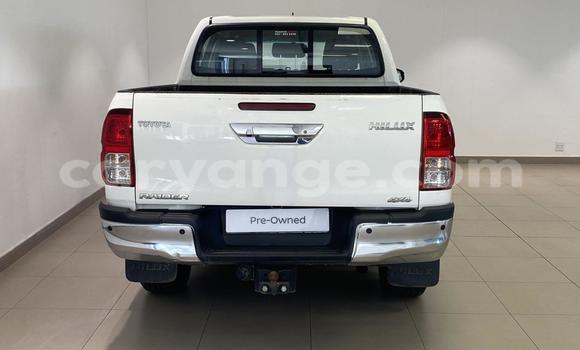 Buy Used Toyota Hilux White Car in Windhoek in Namibia Buy Used Toyota Hilux White Car in Windhoek in Namibia