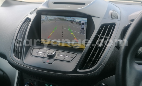 Acheter Occasion Voiture Ford Kuga Blanc à Windhoek, Namibie Acheter Occasion Voiture Ford Kuga Blanc à Windhoek, Namibie