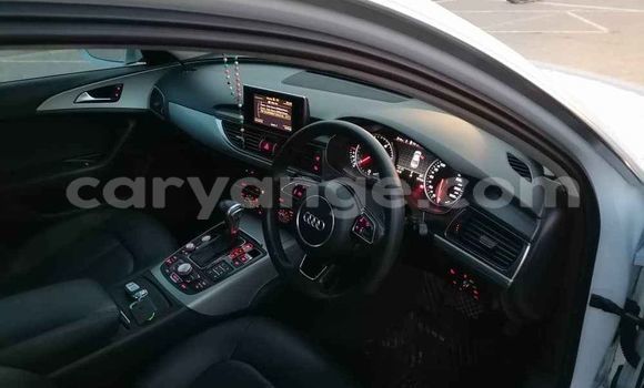 Acheter Occasion Voiture Audi 100 Autre à Windhoek, Namibie Acheter Occasion Voiture Audi 100 Autre à Windhoek, Namibie