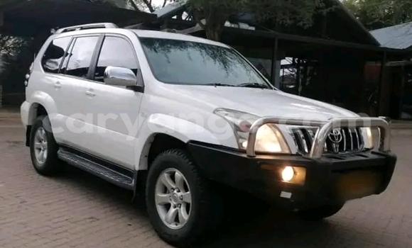 Acheter Occasion Voiture Toyota Land Cruiser Prado Blanc à Okahandja, Namibie Acheter Occasion Voiture Toyota Land Cruiser Prado Blanc à Okahandja, Namibie