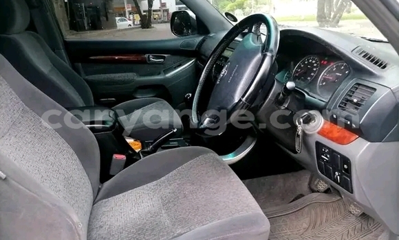 Acheter Occasion Voiture Toyota Land Cruiser Prado Blanc à Okahandja, Namibie Acheter Occasion Voiture Toyota Land Cruiser Prado Blanc à Okahandja, Namibie