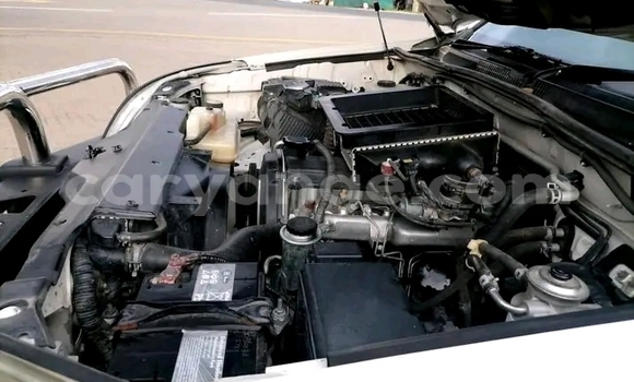 Acheter Occasion Voiture Toyota Land Cruiser Prado Blanc à Okahandja, Namibie Acheter Occasion Voiture Toyota Land Cruiser Prado Blanc à Okahandja, Namibie