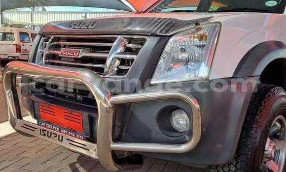 Buy Used Isuzu KB White Car in Windhoek in Namibia Buy Used Isuzu KB White Car in Windhoek in Namibia