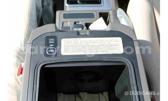 Acheter Import Voiture Toyota Prado Noir à Import - Dubai, Namibie Acheter Import Voiture Toyota Prado Noir à Import - Dubai, Namibie