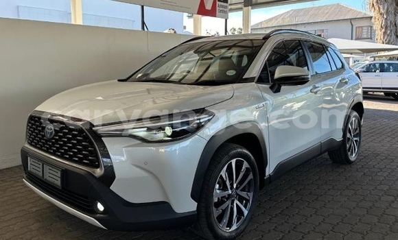 Buy Used Toyota Corolla Cross White Car in Windhoek in Namibia Buy Used Toyota Corolla Cross White Car in Windhoek in Namibia