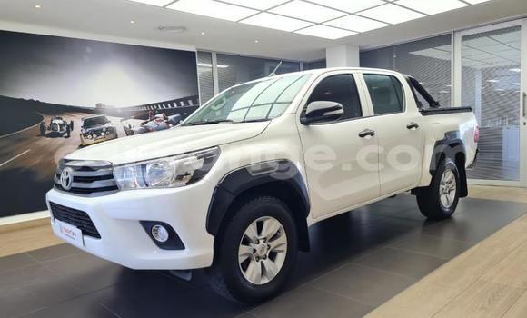Buy Used Toyota Hilux White Car in Windhoek in Namibia