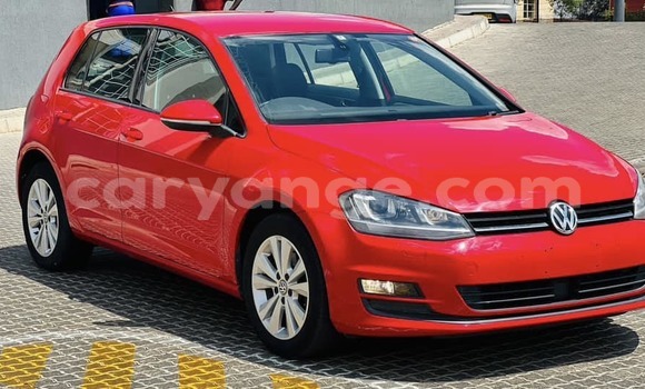Buy Used Volkswagen Golf Red Car in Gobabis in Omaheke