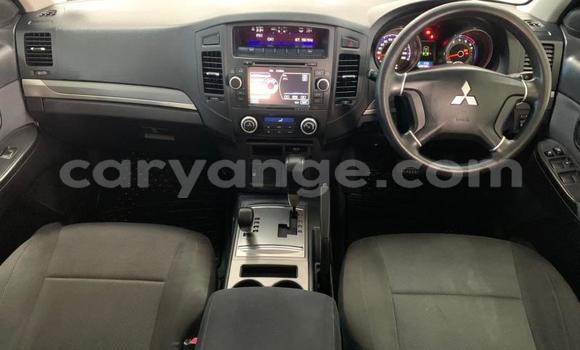 Acheter Occasion Voiture Mitsubishi Pajero Gris à Windhoek, Namibie Acheter Occasion Voiture Mitsubishi Pajero Gris à Windhoek, Namibie