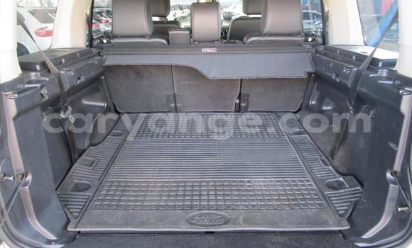 Buy Used Land Rover Discovery White Car in Windhoek in Namibia Buy Used Land Rover Discovery White Car in Windhoek in Namibia