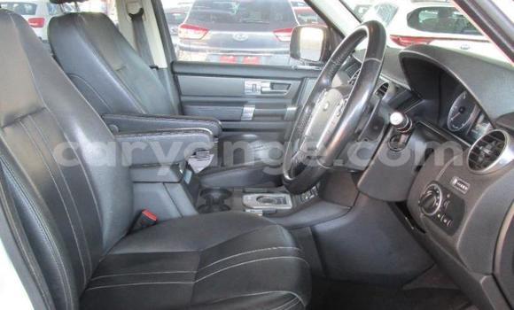 Buy Used Land Rover Discovery White Car in Windhoek in Namibia Buy Used Land Rover Discovery White Car in Windhoek in Namibia