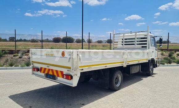 Buy Used Nissan UD White Truck in Windhoek in Namibia Buy Used Nissan UD White Truck in Windhoek in Namibia