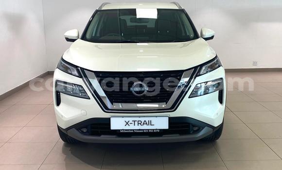 Acheter Occasion Voiture Nissan X–Trail Blanc à Windhoek, Namibie Acheter Occasion Voiture Nissan X–Trail Blanc à Windhoek, Namibie