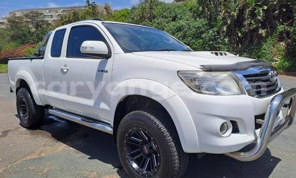 Acheter Occasion Voiture Toyota Hilux Blanc à Gobabis, Omaheke Acheter Occasion Voiture Toyota Hilux Blanc à Gobabis, Omaheke