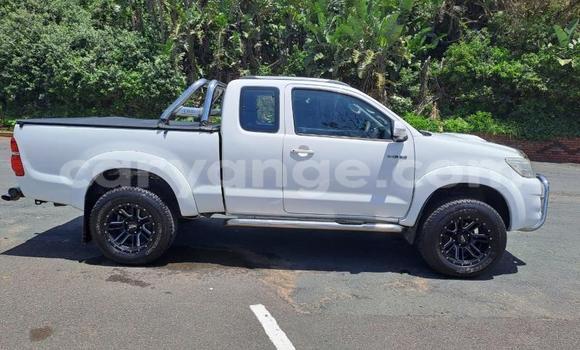 Acheter Occasion Voiture Toyota Hilux Blanc à Gobabis, Omaheke Acheter Occasion Voiture Toyota Hilux Blanc à Gobabis, Omaheke