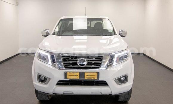Acheter Occasion Voiture Nissan Navara Blanc à Gobabis, Omaheke Acheter Occasion Voiture Nissan Navara Blanc à Gobabis, Omaheke