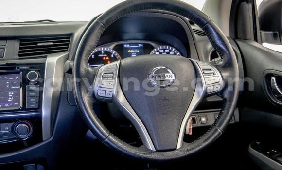 Acheter Occasion Voiture Nissan Navara Blanc à Gobabis, Omaheke Acheter Occasion Voiture Nissan Navara Blanc à Gobabis, Omaheke
