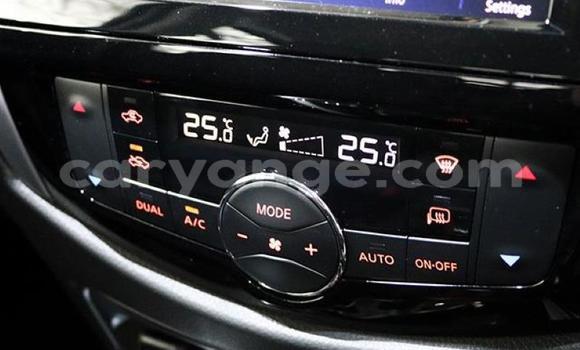 Buy Used Nissan Navara Red Car in Gobabis in Omaheke Buy Used Nissan Navara Red Car in Gobabis in Omaheke