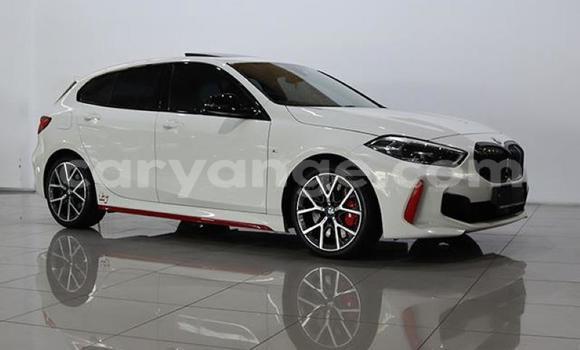 Acheter Occasion Voiture BMW 1-Series Blanc à Gobabis, Omaheke Acheter Occasion Voiture BMW 1-Series Blanc à Gobabis, Omaheke