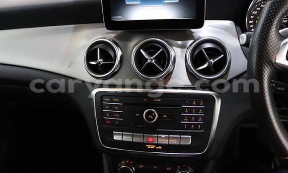 Buy Used Mercedes-Benz GLA-klasse Red Car in Gobabis in Omaheke Buy Used Mercedes-Benz GLA-klasse Red Car in Gobabis in Omaheke