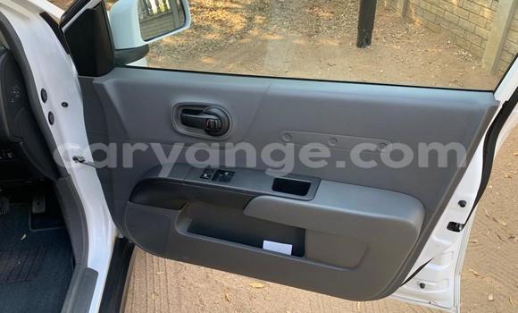 Acheter Occasion Voiture Nissan AD Blanc à Okahandja, Namibie Acheter Occasion Voiture Nissan AD Blanc à Okahandja, Namibie