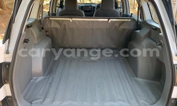 Acheter Occasion Voiture Nissan AD Blanc à Okahandja, Namibie Acheter Occasion Voiture Nissan AD Blanc à Okahandja, Namibie