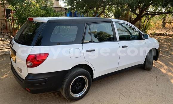 Acheter Occasion Voiture Nissan AD Blanc à Okahandja, Namibie Acheter Occasion Voiture Nissan AD Blanc à Okahandja, Namibie