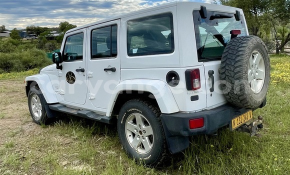 Acheter Occasion Voiture Jeep Wrangler Blanc à Windhoek, Namibie Acheter Occasion Voiture Jeep Wrangler Blanc à Windhoek, Namibie