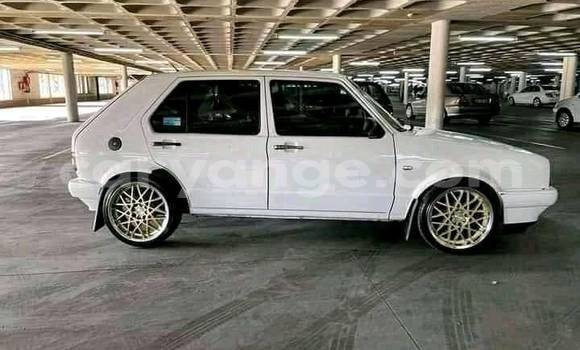 Buy Used Volkswagen Golf White Car in Windhoek in Namibia Buy Used Volkswagen Golf White Car in Windhoek in Namibia