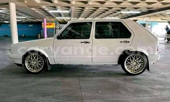 Buy Used Volkswagen Golf White Car in Windhoek in Namibia Buy Used Volkswagen Golf White Car in Windhoek in Namibia