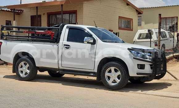 Buy Used Isuzu KB White Car in Windhoek in Namibia Buy Used Isuzu KB White Car in Windhoek in Namibia