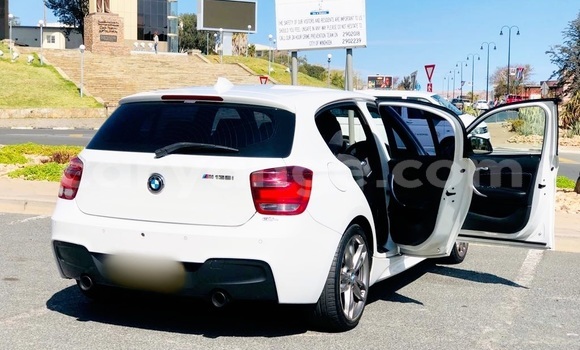 Acheter Occasion Voiture BMW 315 Blanc à Windhoek, Namibie Acheter Occasion Voiture BMW 315 Blanc à Windhoek, Namibie