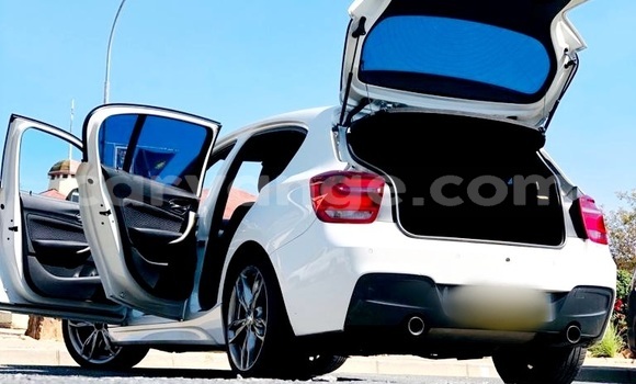 Acheter Occasion Voiture BMW 315 Blanc à Windhoek, Namibie Acheter Occasion Voiture BMW 315 Blanc à Windhoek, Namibie