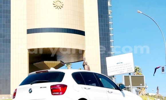 Acheter Occasion Voiture BMW 315 Blanc à Windhoek, Namibie Acheter Occasion Voiture BMW 315 Blanc à Windhoek, Namibie