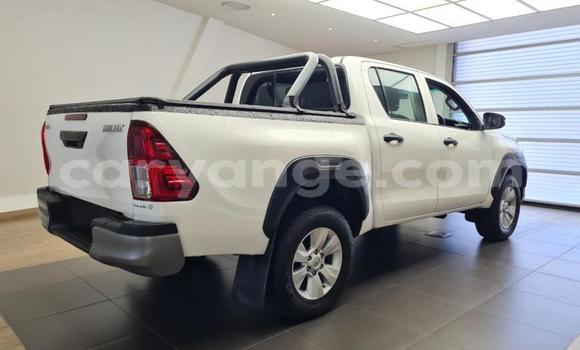 Buy Used Toyota Hilux White Car in Windhoek in Namibia Buy Used Toyota Hilux White Car in Windhoek in Namibia
